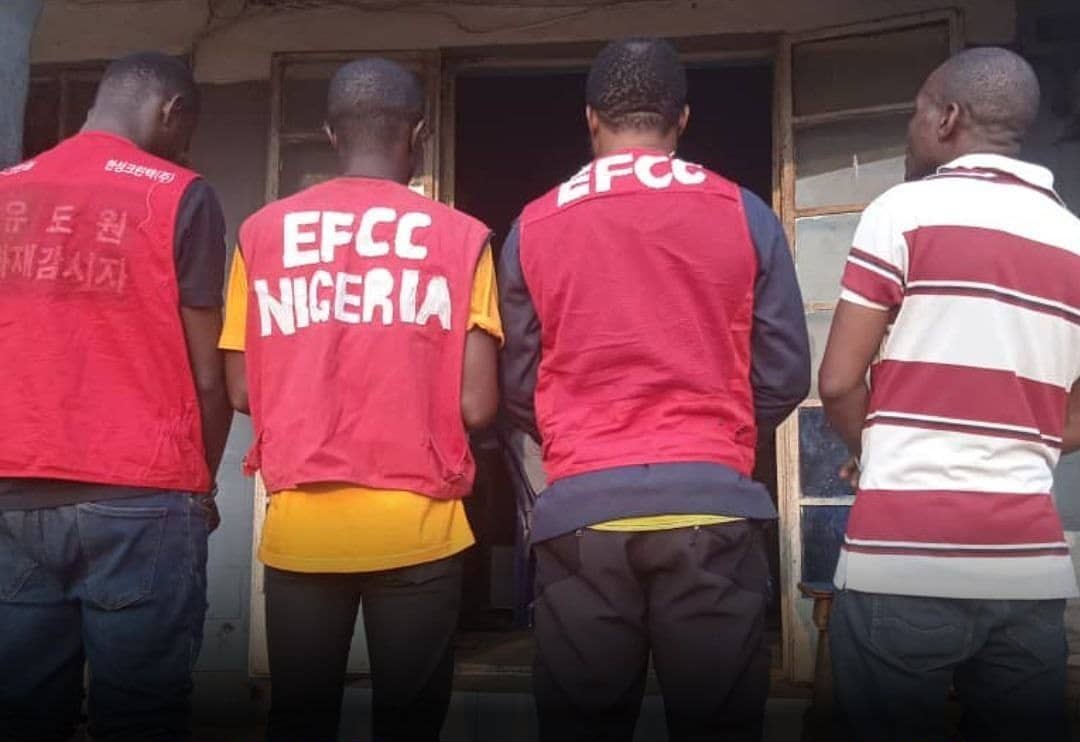 Police arrest fake EFCC operatives operating with toy gun