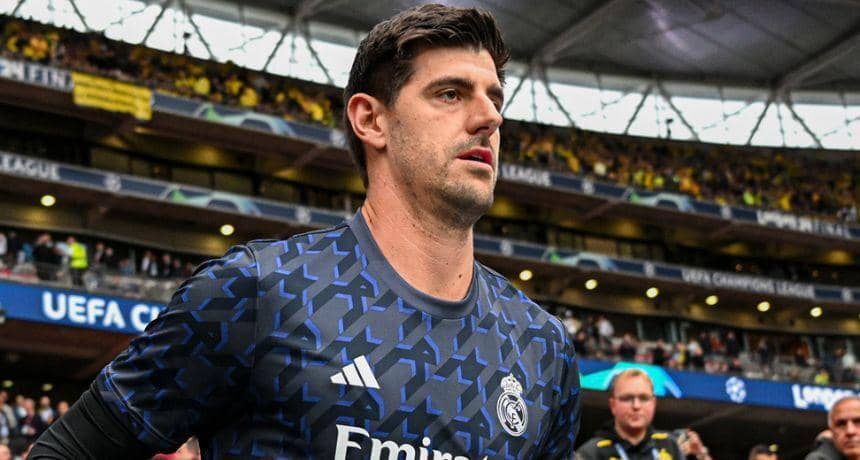 Courtois makes history, kept a clean sheet throughout the entire season